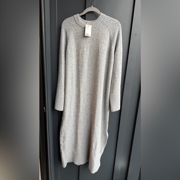 H&M Premium Cozy Lounge Gray Knit Sweater Dress - Picture 10 of 15